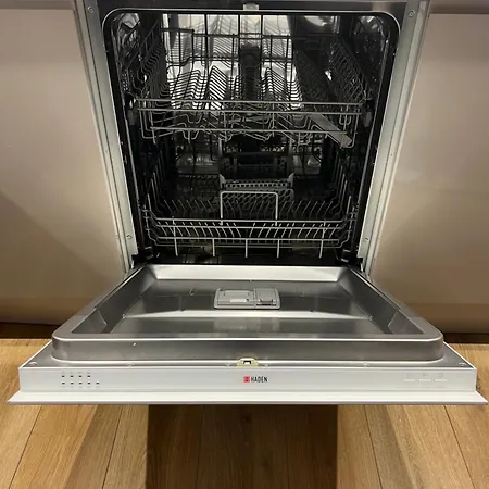 Cozy Intimate - * ليدز